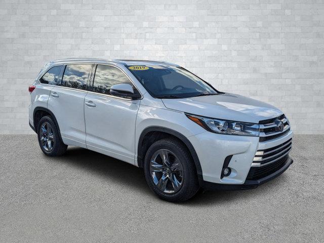 used 2019 Toyota Highlander car, priced at $25,892