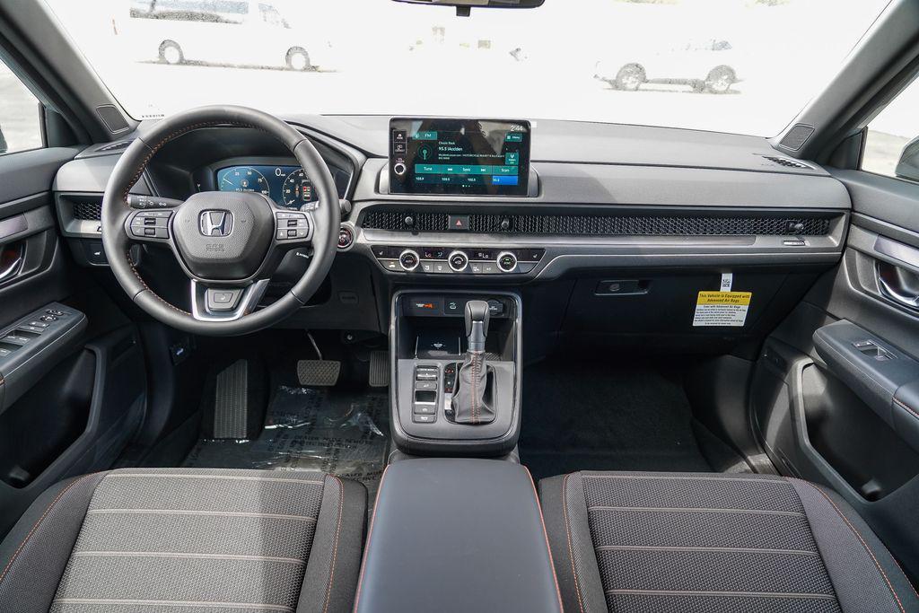 new 2026 Honda CR-V Hybrid car, priced at $40,195