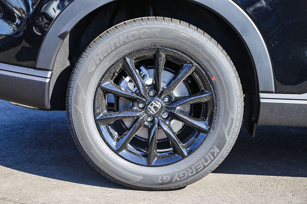 new 2026 Honda CR-V Hybrid car, priced at $41,675