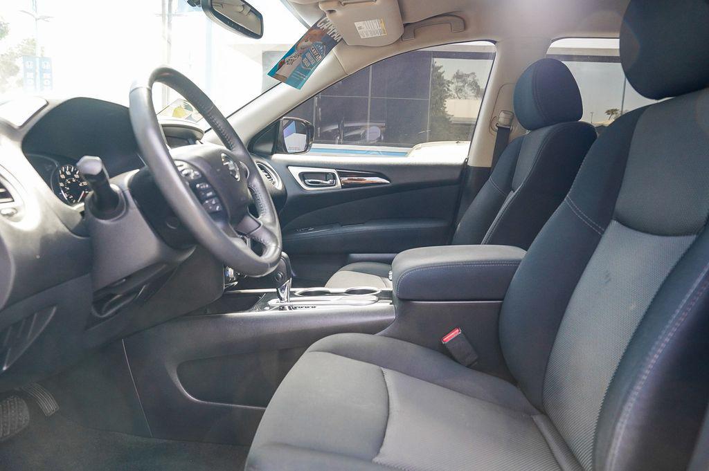 used 2017 Nissan Pathfinder car, priced at $12,998