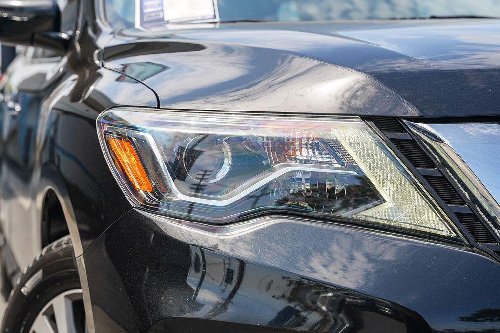 used 2017 Nissan Pathfinder car, priced at $12,998