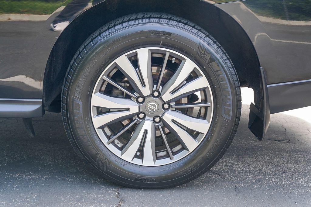 used 2017 Nissan Pathfinder car, priced at $12,998