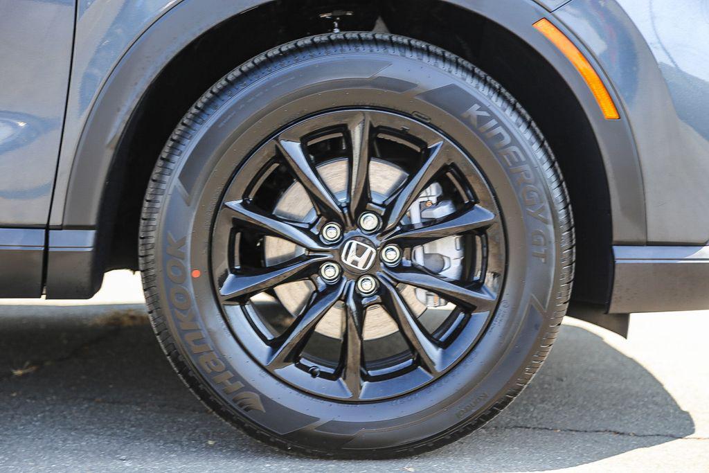 new 2026 Honda CR-V Hybrid car, priced at $40,120