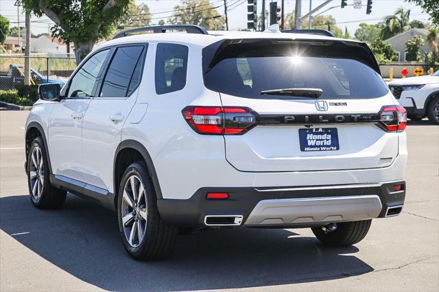 new 2025 Honda Pilot car, priced at $49,405