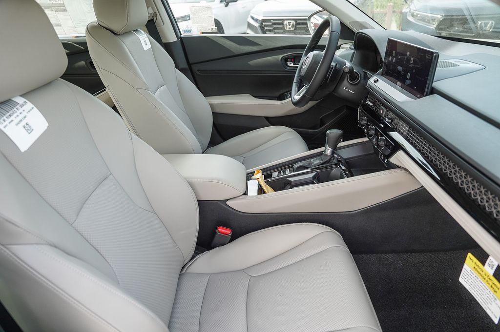 new 2025 Honda Accord Hybrid car, priced at $40,905