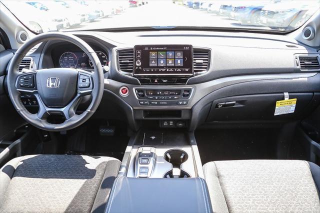 new 2025 Honda Ridgeline car, priced at $43,955