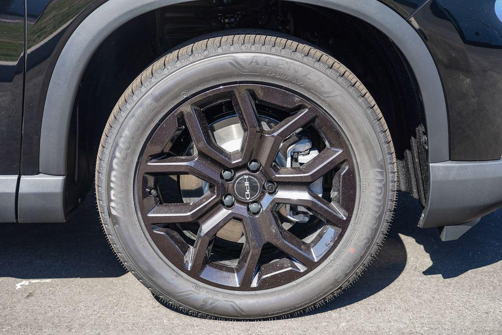 new 2025 Honda Pilot car, priced at $52,995