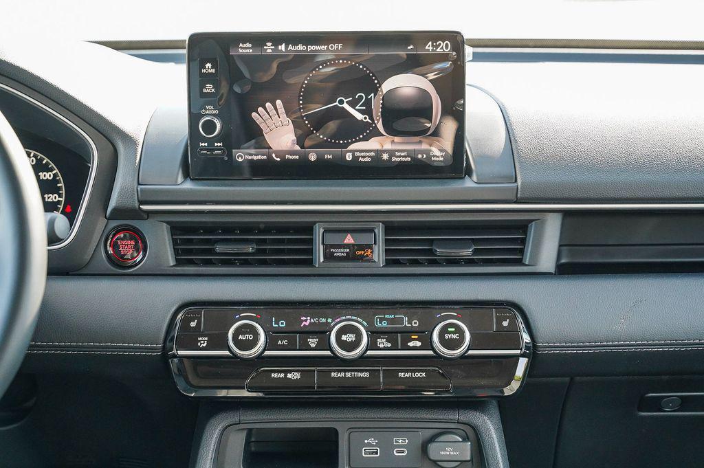 new 2025 Honda Pilot car, priced at $49,450