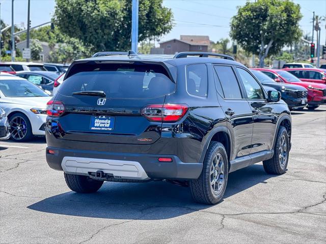 new 2025 Honda Pilot car, priced at $50,850