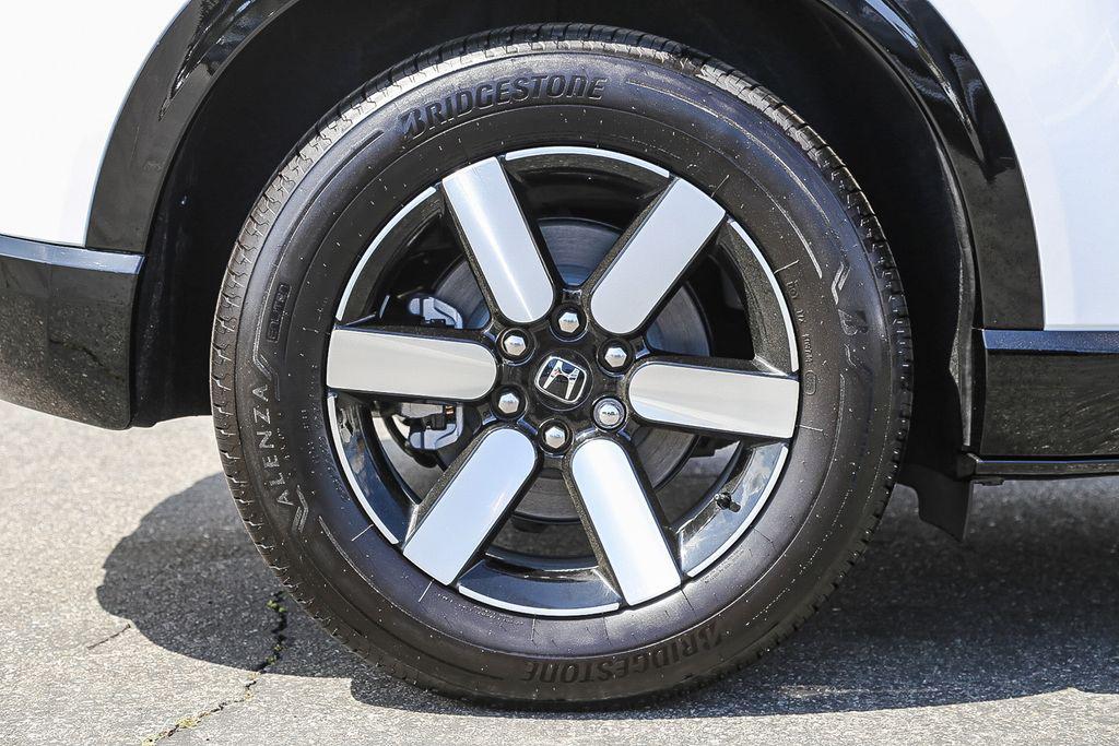 new 2025 Honda Prologue car, priced at $56,605