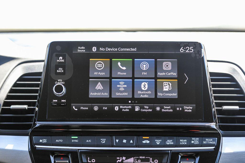 new 2026 Honda Odyssey car, priced at $46,140