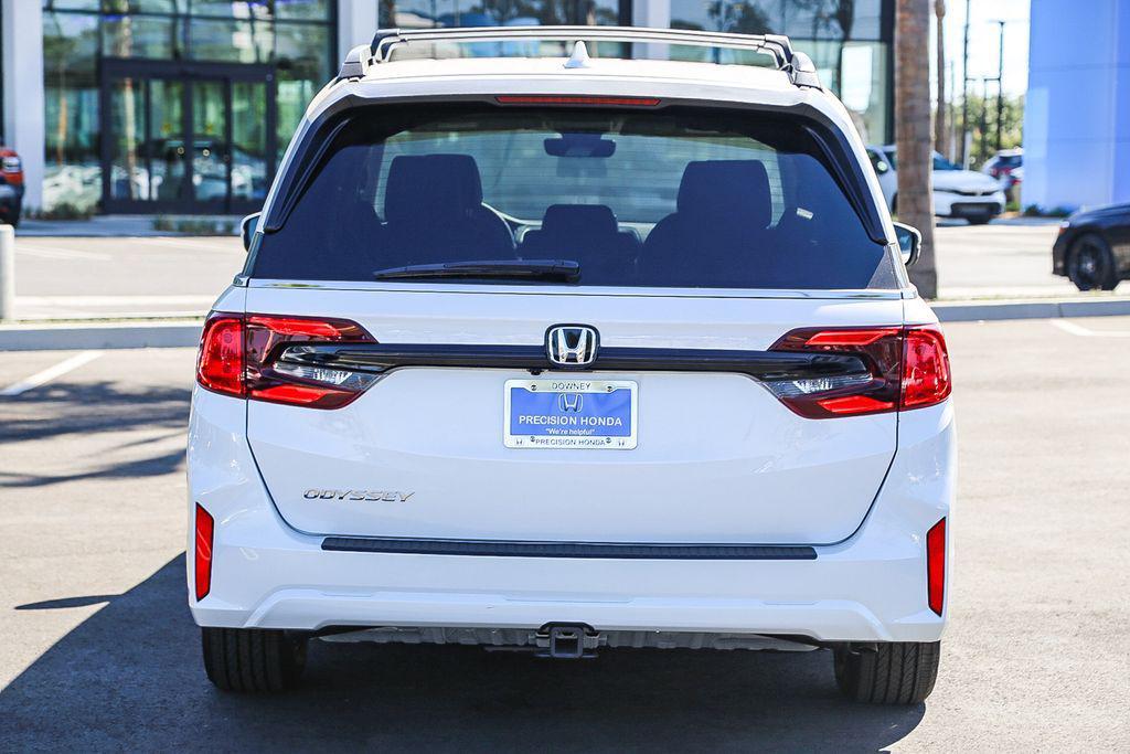 new 2026 Honda Odyssey car, priced at $46,140