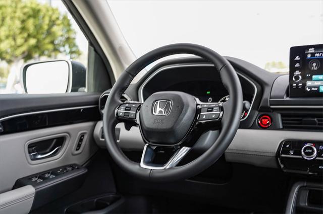 new 2025 Honda Pilot car, priced at $44,895