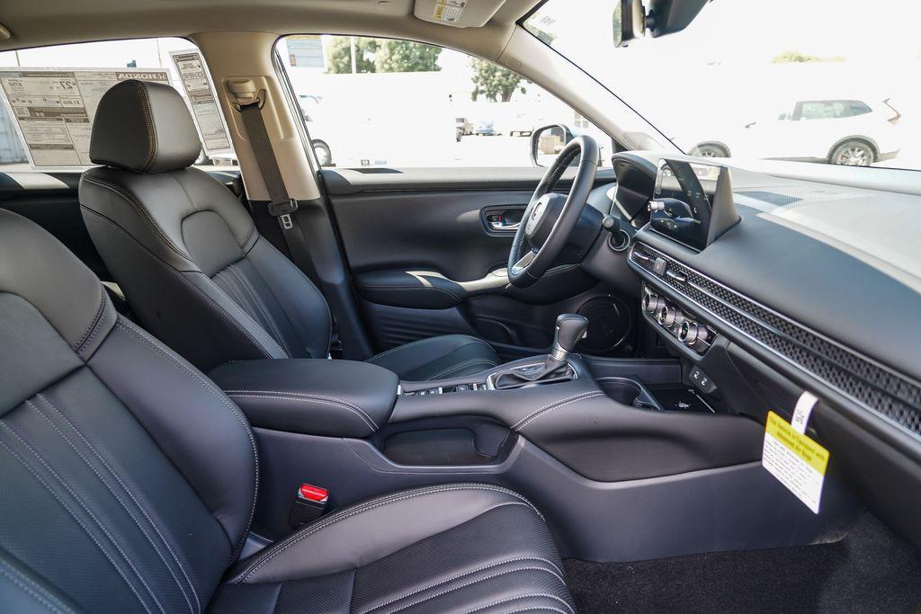 new 2026 Honda HR-V car, priced at $28,105