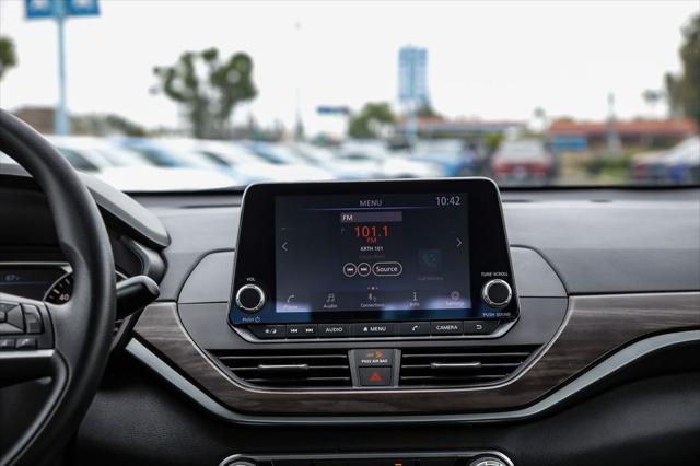 used 2023 Nissan Altima car