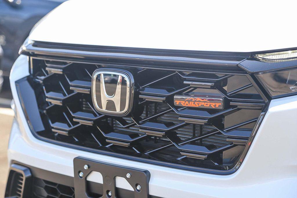 new 2026 Honda CR-V Hybrid car, priced at $40,705