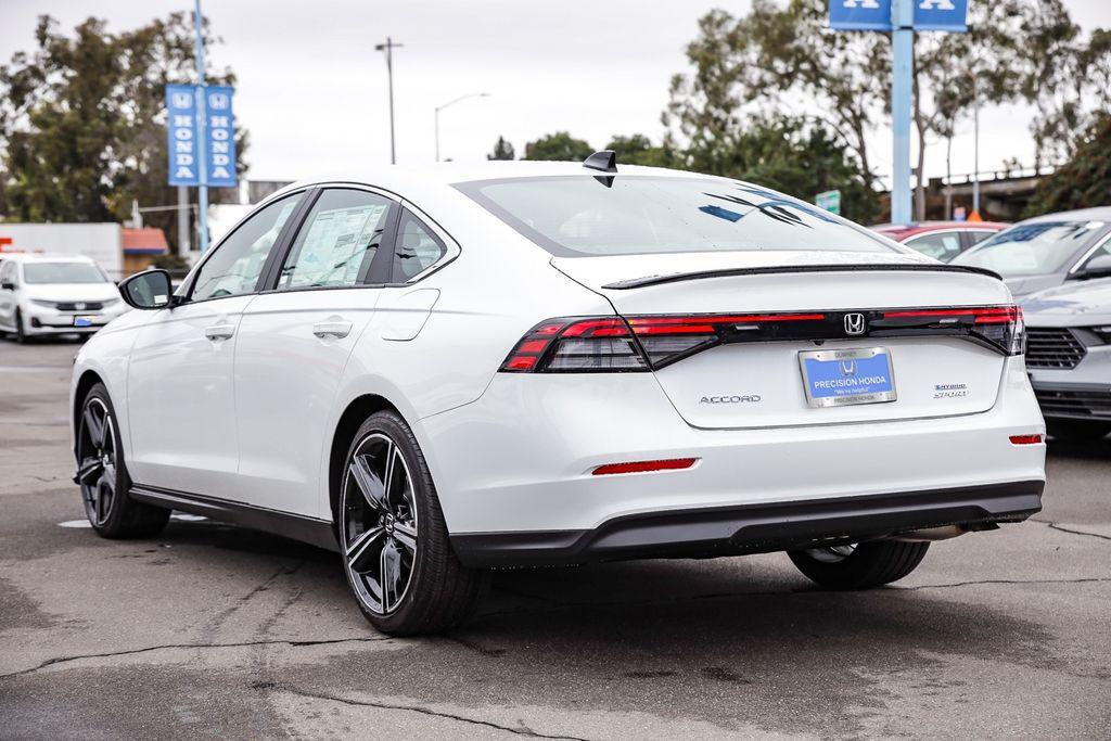 new 2025 Honda Accord Hybrid car, priced at $35,305
