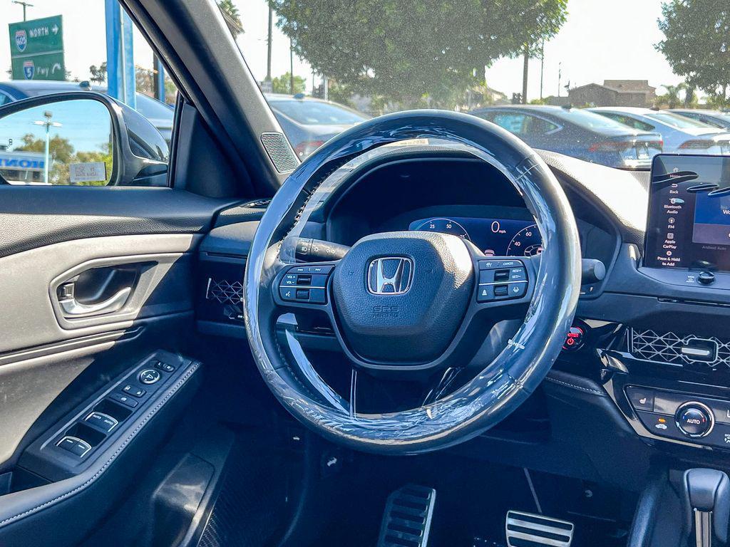 new 2025 Honda Accord Hybrid car, priced at $35,305