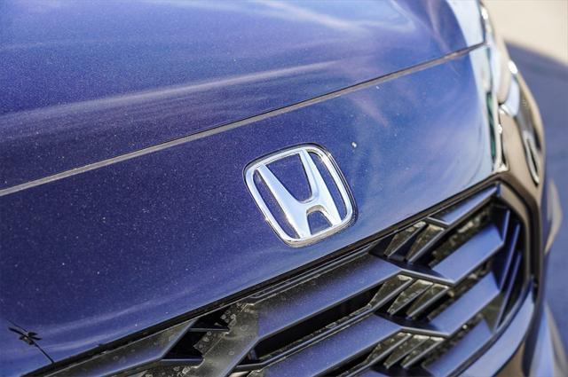 new 2025 Honda HR-V car, priced at $28,850