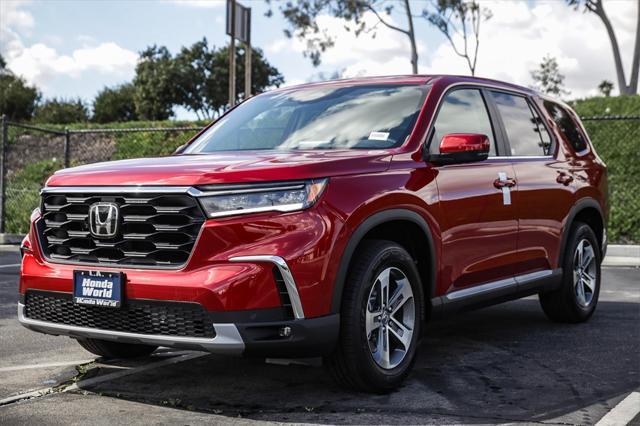 new 2025 Honda Pilot car, priced at $45,350