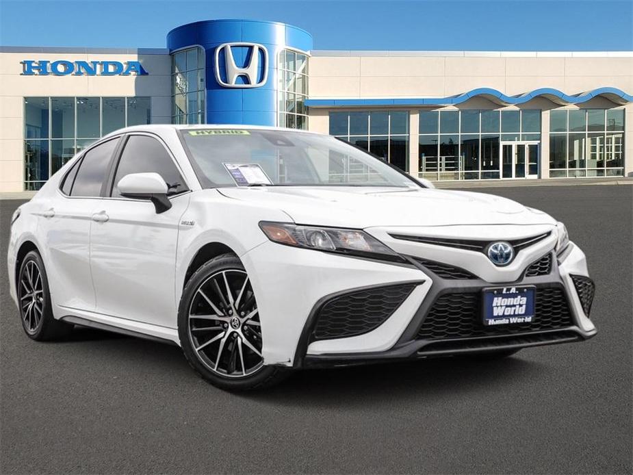 used 2021 Toyota Camry Hybrid car, priced at $26,895
