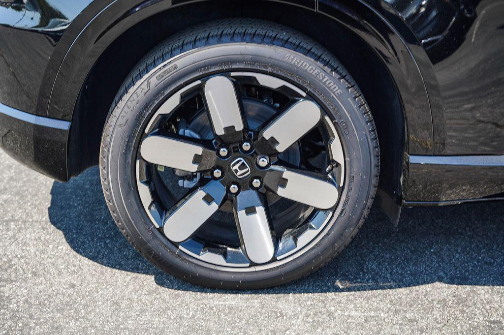 new 2025 Honda Prologue car, priced at $59,805