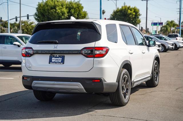 new 2025 Honda Pilot car, priced at $47,450