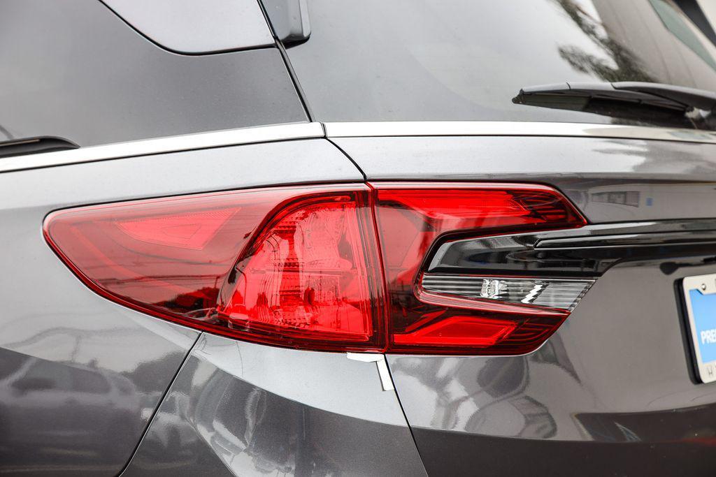 new 2026 Honda Odyssey car, priced at $44,290