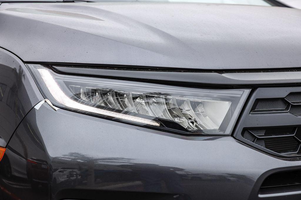 new 2026 Honda Odyssey car, priced at $44,290