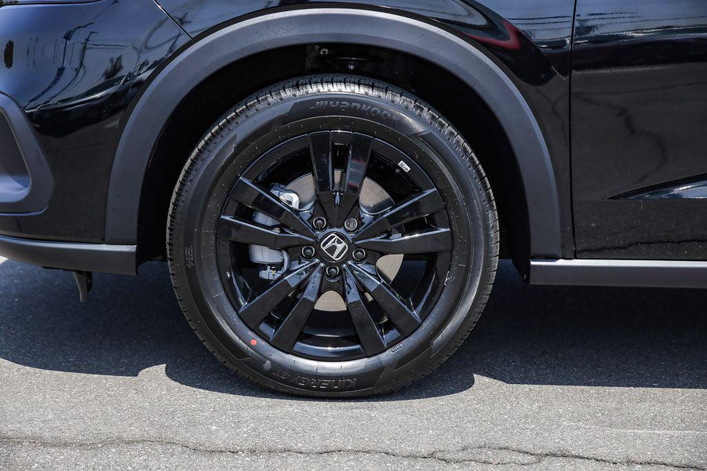 new 2026 Honda HR-V car, priced at $29,395