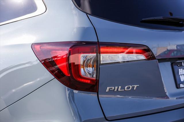 used 2022 Honda Pilot car, priced at $34,852