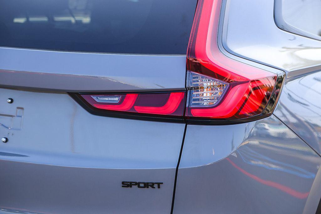 new 2026 Honda CR-V Hybrid car, priced at $42,075