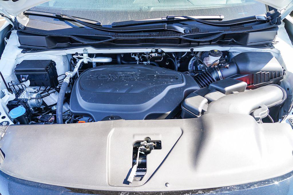 new 2026 Honda Odyssey car, priced at $45,845