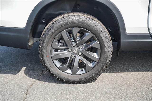 new 2025 Honda Ridgeline car, priced at $42,000