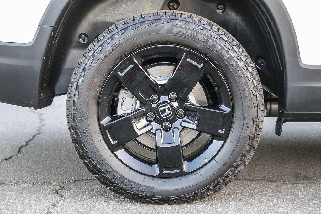 new 2025 Honda Ridgeline car, priced at $50,635