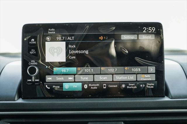 new 2025 Honda Pilot car, priced at $45,405