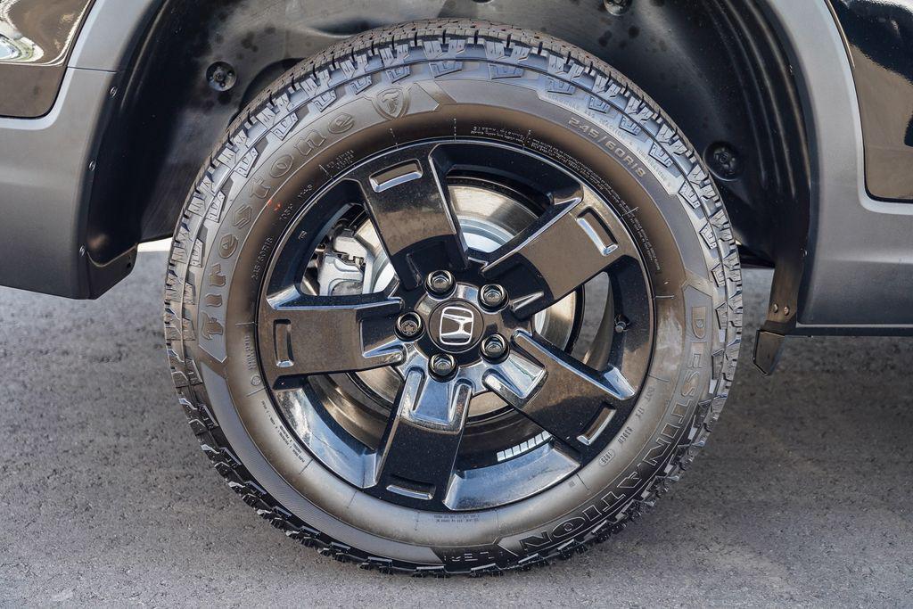 new 2025 Honda Ridgeline car, priced at $48,200