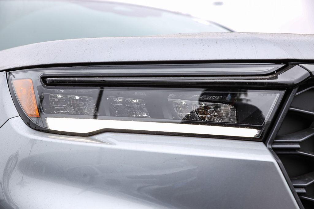 new 2025 Honda Pilot car, priced at $41,695