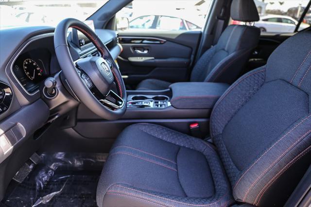 new 2025 Honda Pilot car, priced at $42,400