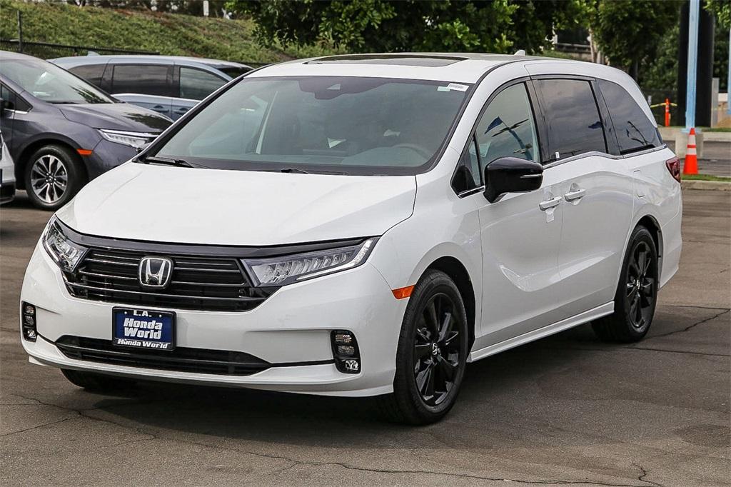 new 2024 Honda Odyssey car, priced at $44,110