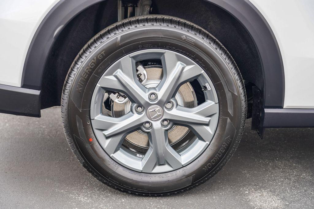 new 2026 Honda HR-V car, priced at $28,050