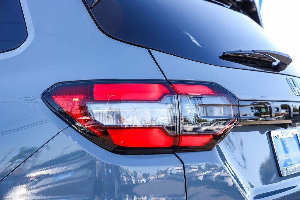 used 2024 Honda Pilot car, priced at $48,998
