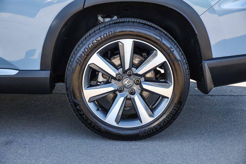 used 2024 Honda Pilot car, priced at $48,998