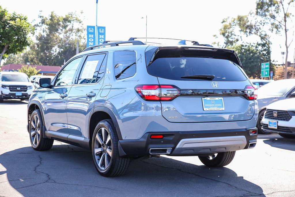 used 2024 Honda Pilot car, priced at $48,998