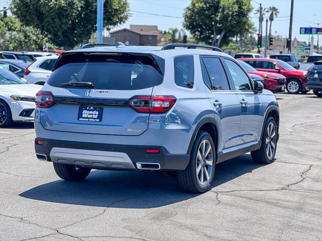 new 2025 Honda Pilot car, priced at $49,050