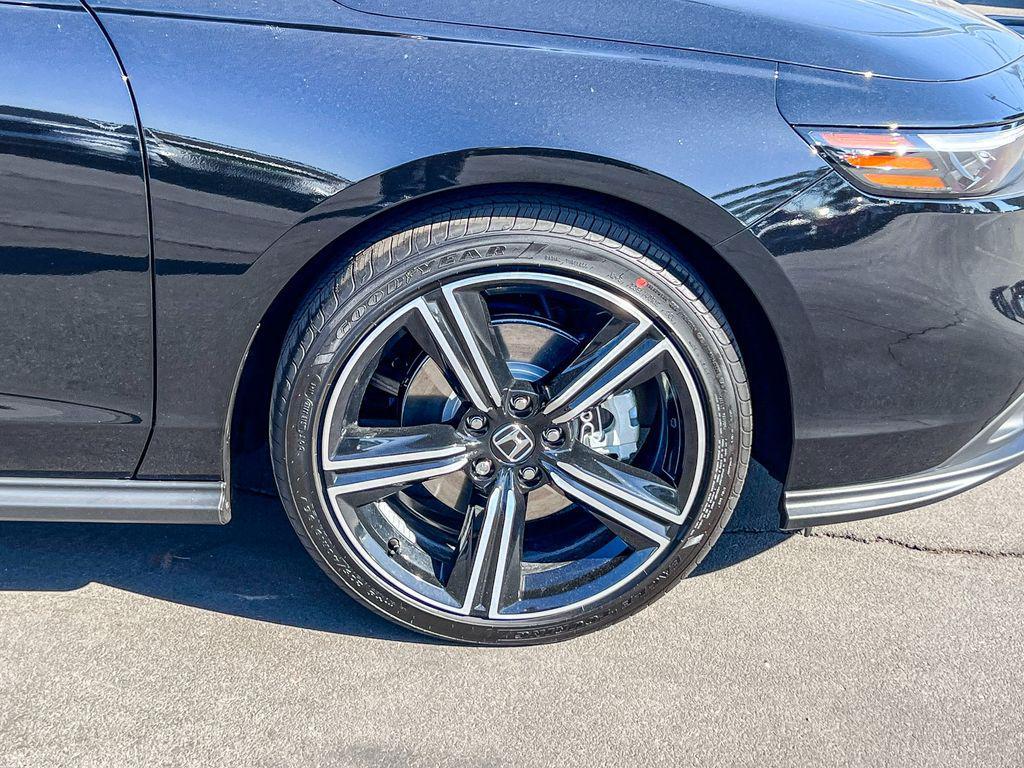 new 2025 Honda Accord Hybrid car, priced at $34,850