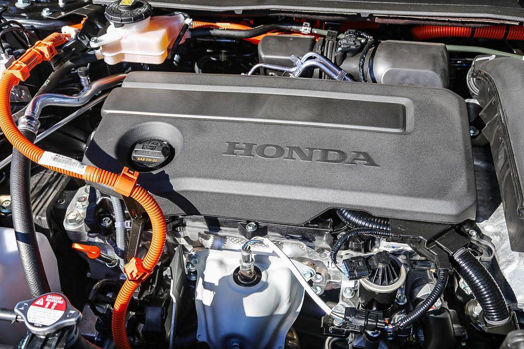 new 2026 Honda CR-V Hybrid car, priced at $41,675