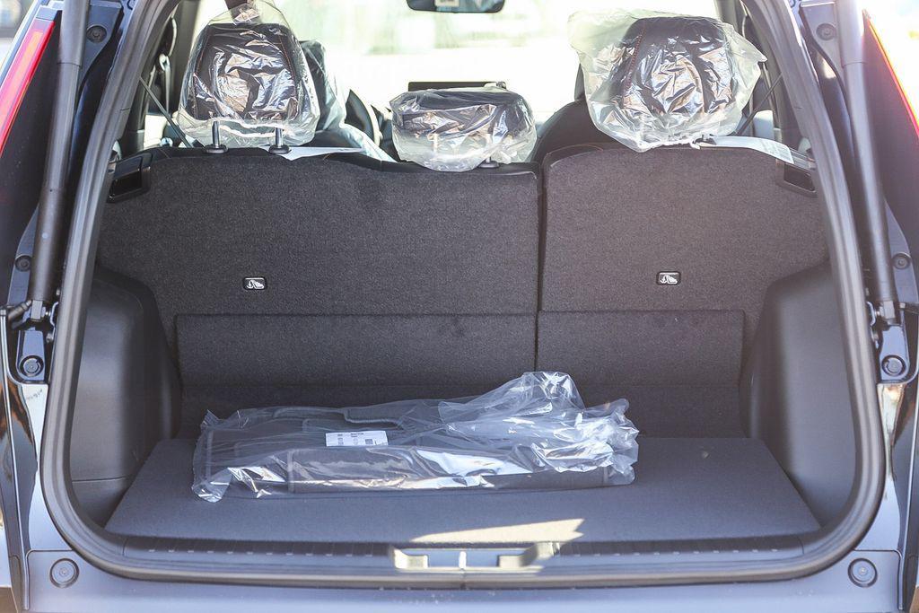 new 2026 Honda CR-V Hybrid car, priced at $41,675