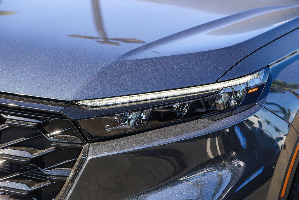 new 2026 Honda CR-V Hybrid car, priced at $43,700