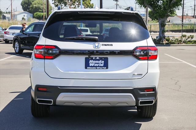new 2025 Honda Pilot car, priced at $49,405